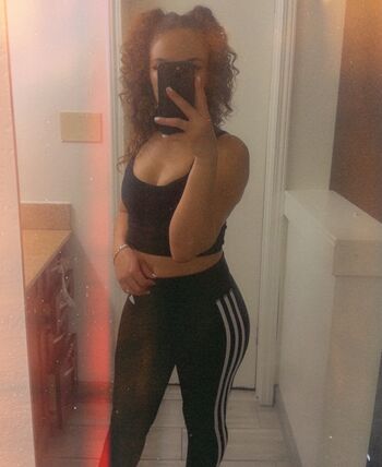 Lilmisssmacdaddii