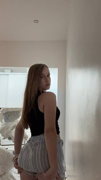 Full leaked Lilou xo private onlyfans photo
