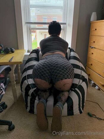 Full leaked Lilrxhxii private onlyfans photo