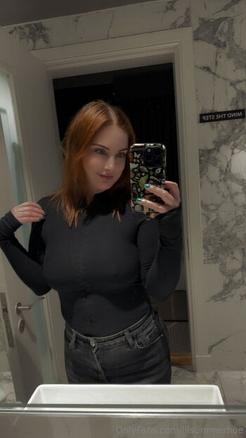 Full leaked Lilsummerhoe private onlyfans photo