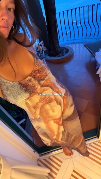 Full leaked Lily chee page private onlyfans photo