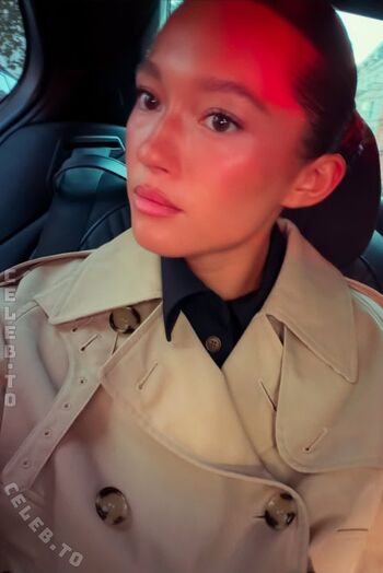 Full leaked Lily chee page private onlyfans photo