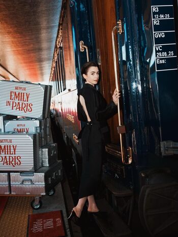 Lily Collins