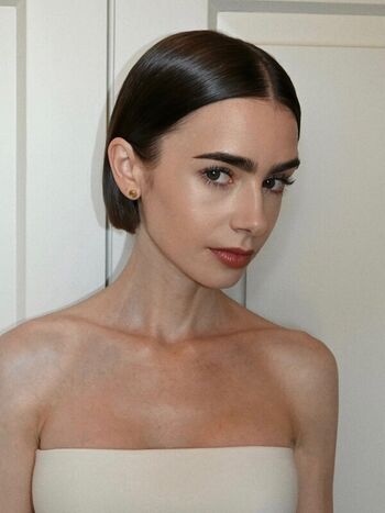 Full leaked Lily collins private onlyfans photo