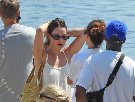 Full leaked Lily james page private onlyfans photo