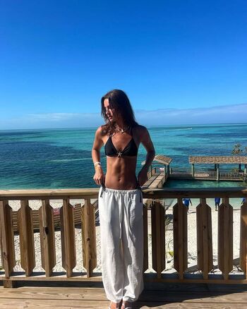 Full leaked Lilyanna grotewold private onlyfans photo