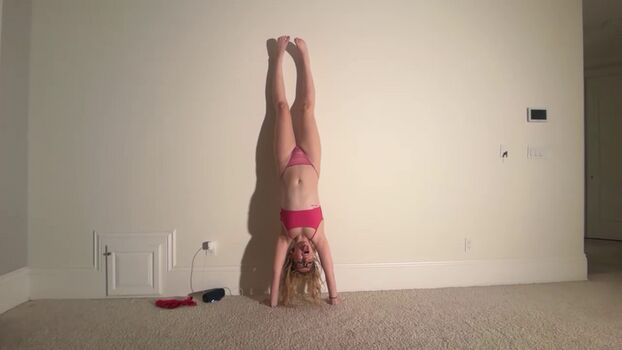 Full leaked Lilybrown private onlyfans photo