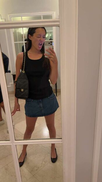 Full leaked Lilychee private onlyfans photo