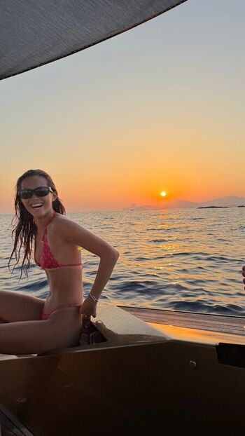 Full leaked Lilychee page private onlyfans photo