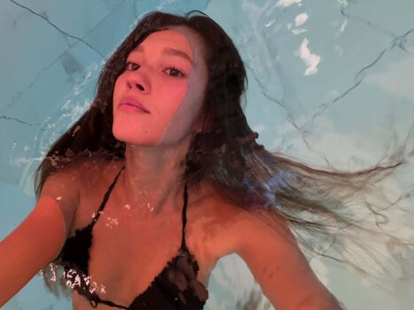 Full leaked Lilychee page private onlyfans photo