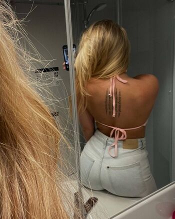 Full leaked Lilyjanexx private onlyfans photo
