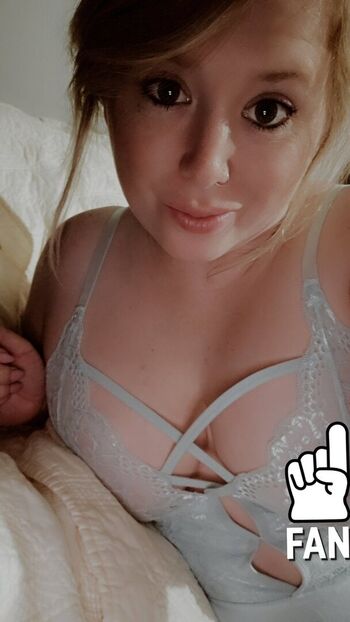 Full leaked Lilymaexo private onlyfans photo