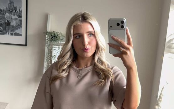Full leaked Lilymeganmay private onlyfans photo