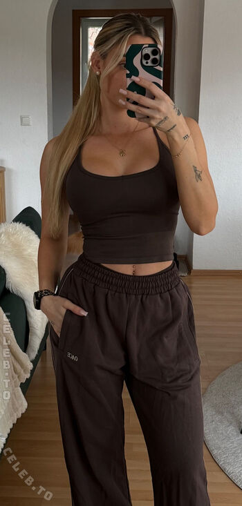 Full leaked Lina hennig private onlyfans photo