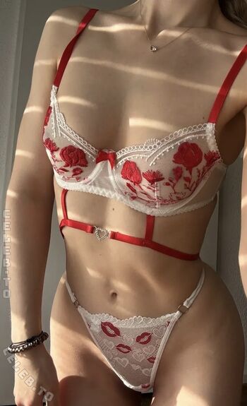 Lina Luxuria