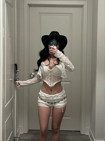 Full leaked Linawinal private onlyfans photo