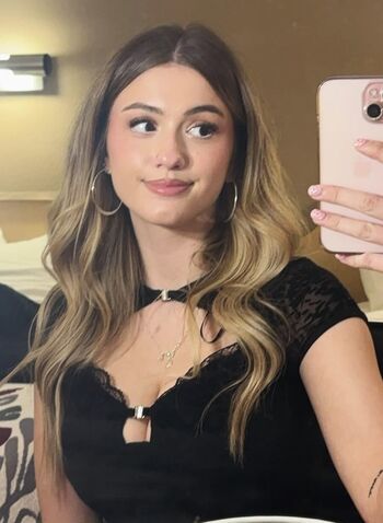 Full leaked Lindsay braun private onlyfans photo