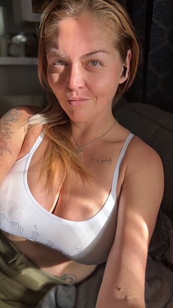 Full leaked Lindsay kay hayward page private onlyfans photo