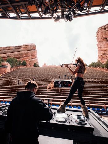 Full leaked Lindsey stirling private onlyfans photo
