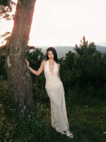 Full leaked Lingdfg page private onlyfans photo