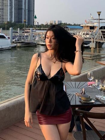 Full leaked Lingdfg private onlyfans photo