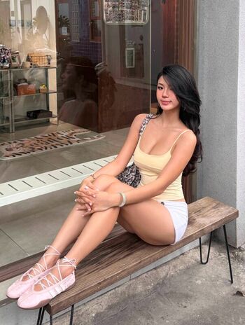 Full leaked Lingdfg private onlyfans photo