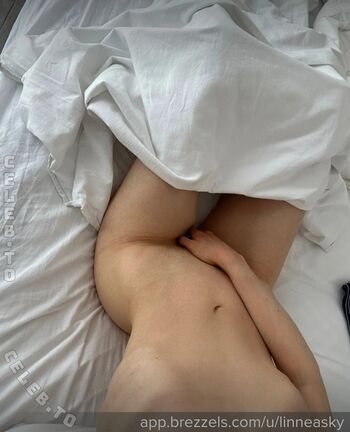 Full leaked Linneasky  page private onlyfans photo