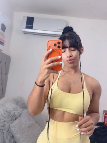 linnnna._