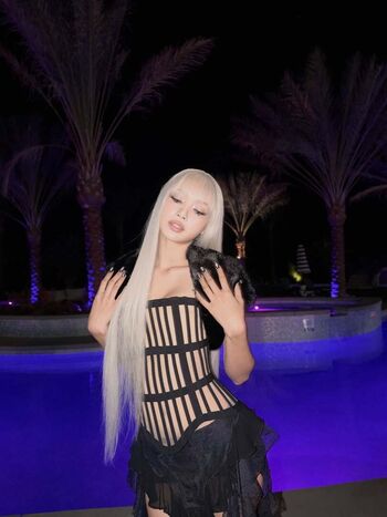 Lisa Blackpink