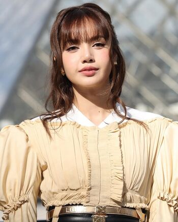Lisa Blackpink