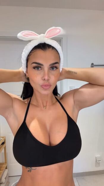 Full leaked Lisa del piero page private onlyfans photo