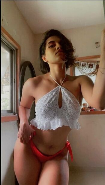 Full leaked Lisa dsouza page private onlyfans photo