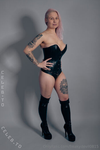 Full leaked Lisa joanne page private onlyfans photo