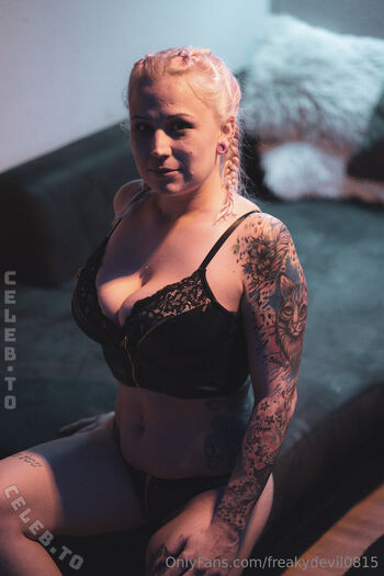 Full leaked Lisa joanne page private onlyfans photo