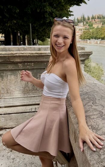 Full leaked Lisa kppers private onlyfans photo