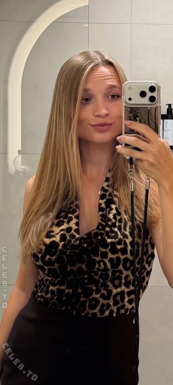 Full leaked Lisa kppers private onlyfans photo