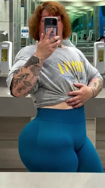 Full leaked Lisa mononoke private onlyfans photo