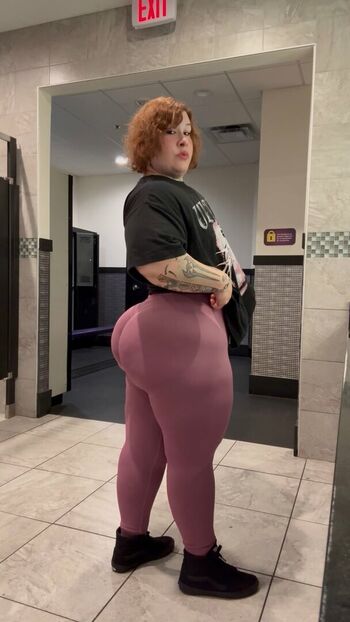 Full leaked Lisa mononoke private onlyfans photo