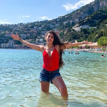 Full leaked Lisa zimouche private onlyfans photo