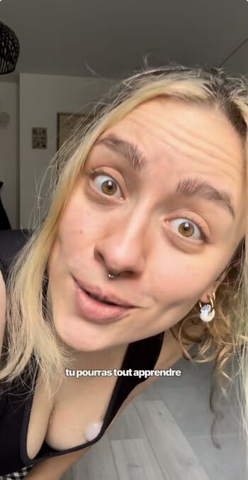 Full leaked Lise favre private onlyfans photo