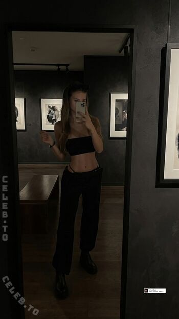 Full leaked Liss thl private onlyfans photo