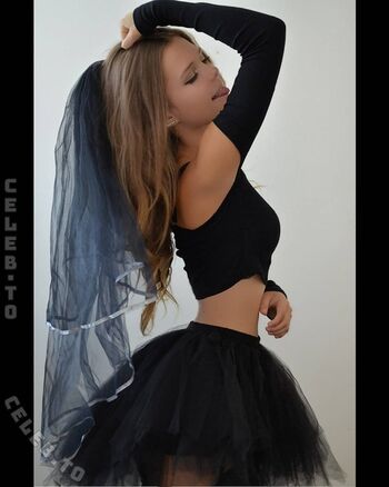 Full leaked Liss thl private onlyfans photo