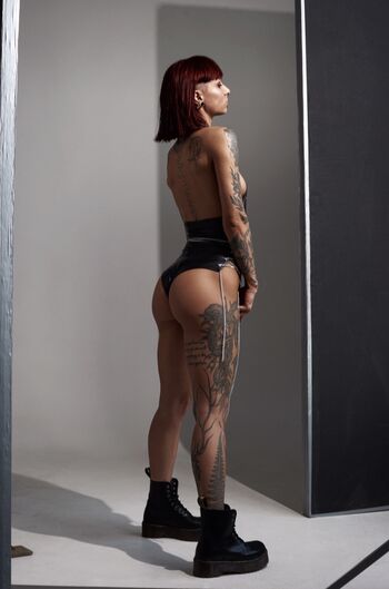 Full leaked Lithuanian girls page private onlyfans photo