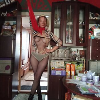 Full leaked Lithuanian girls private onlyfans photo
