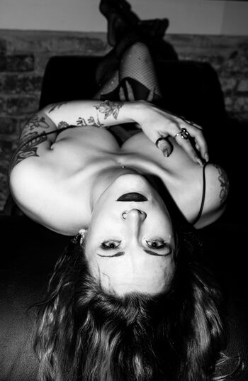 Full leaked Lithuanian girls page private onlyfans photo