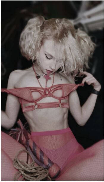 Full leaked Lithuanian girls private onlyfans photo