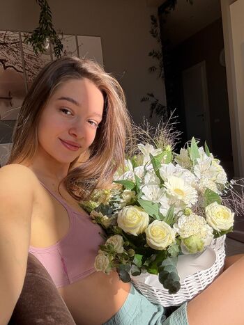 Full leaked Little poetry private onlyfans photo