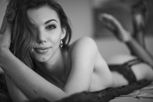 Full leaked Littledoseofliv private onlyfans photo