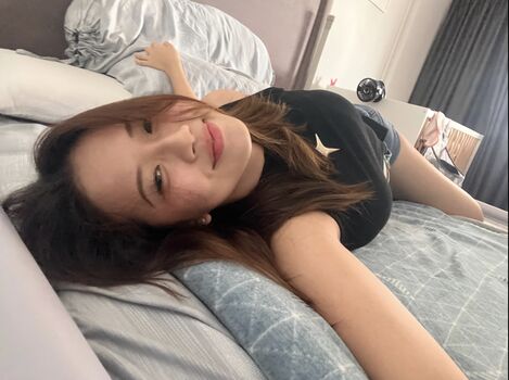 Full leaked Littlemehmeh private onlyfans photo
