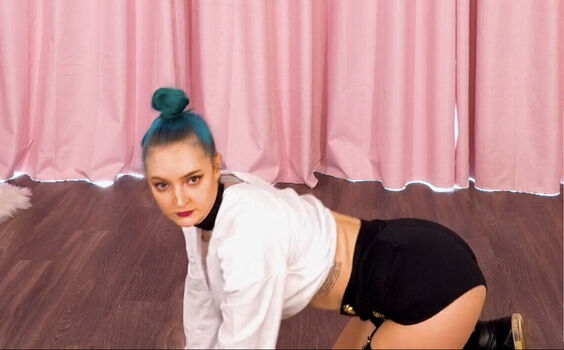 Full leaked Littlesiha private onlyfans photo